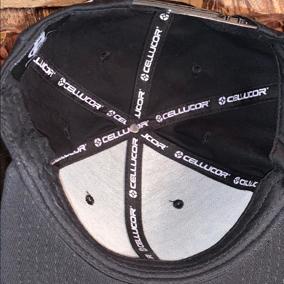 Bodybuilding .com SnapBack black hat white letters - Picture 5 of 8